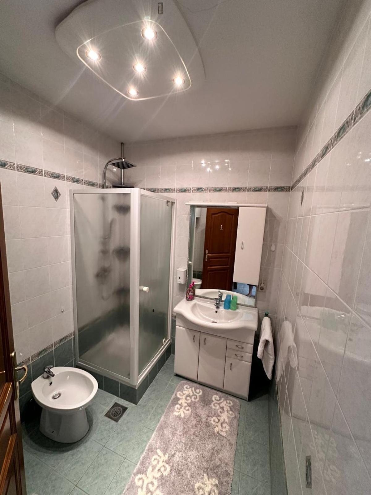 Apartmani Djurda 克尔克 外观 照片
