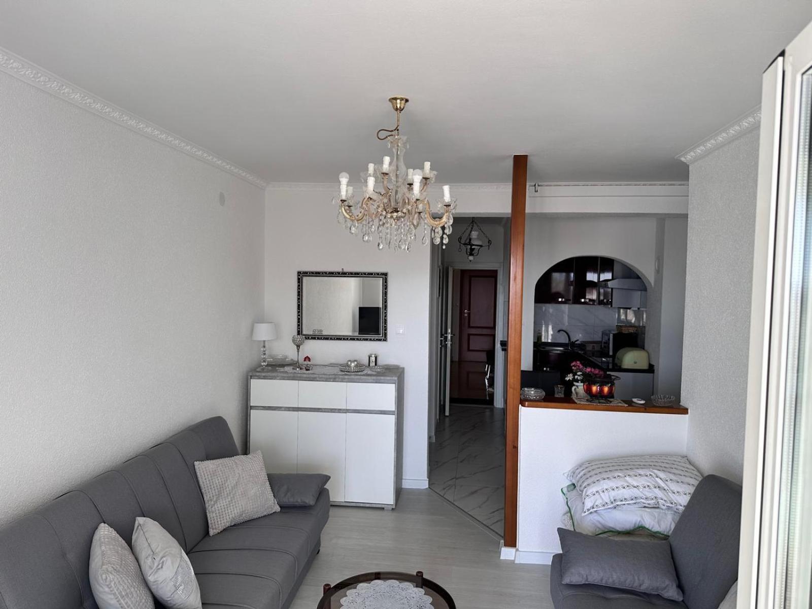 Apartmani Djurda 克尔克 外观 照片