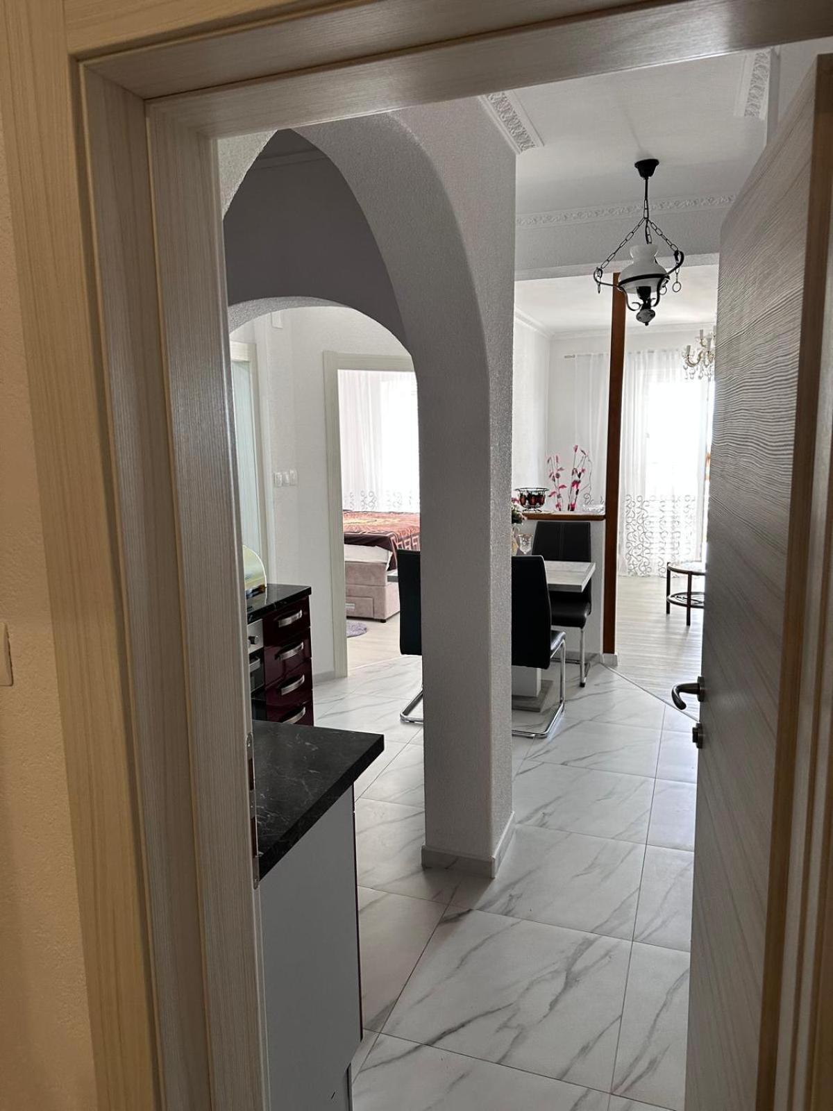 Apartmani Djurda 克尔克 外观 照片